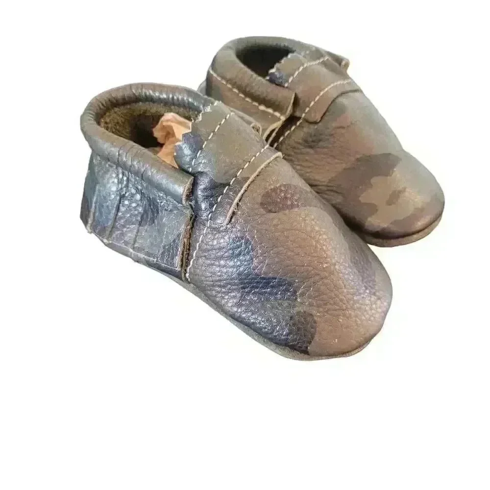 MISHMOCCS Baby Green Leather Camo - Moccasins NEW NWT sz OS
